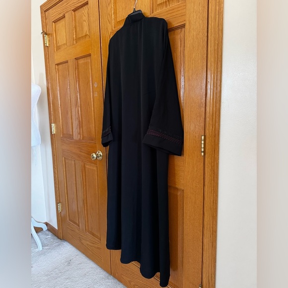 Abaya Black Red Size 54 (2X-3X) Long Sleeve Maxi Lightweight Islamic Dress NEW - Picture 7 of 8